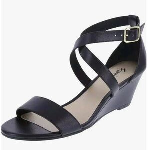 Fioni Black Strappy Sandal